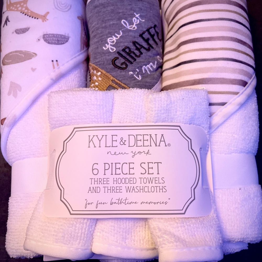 Kyle & Deena Baby Hooded Towel Set and Washcloths